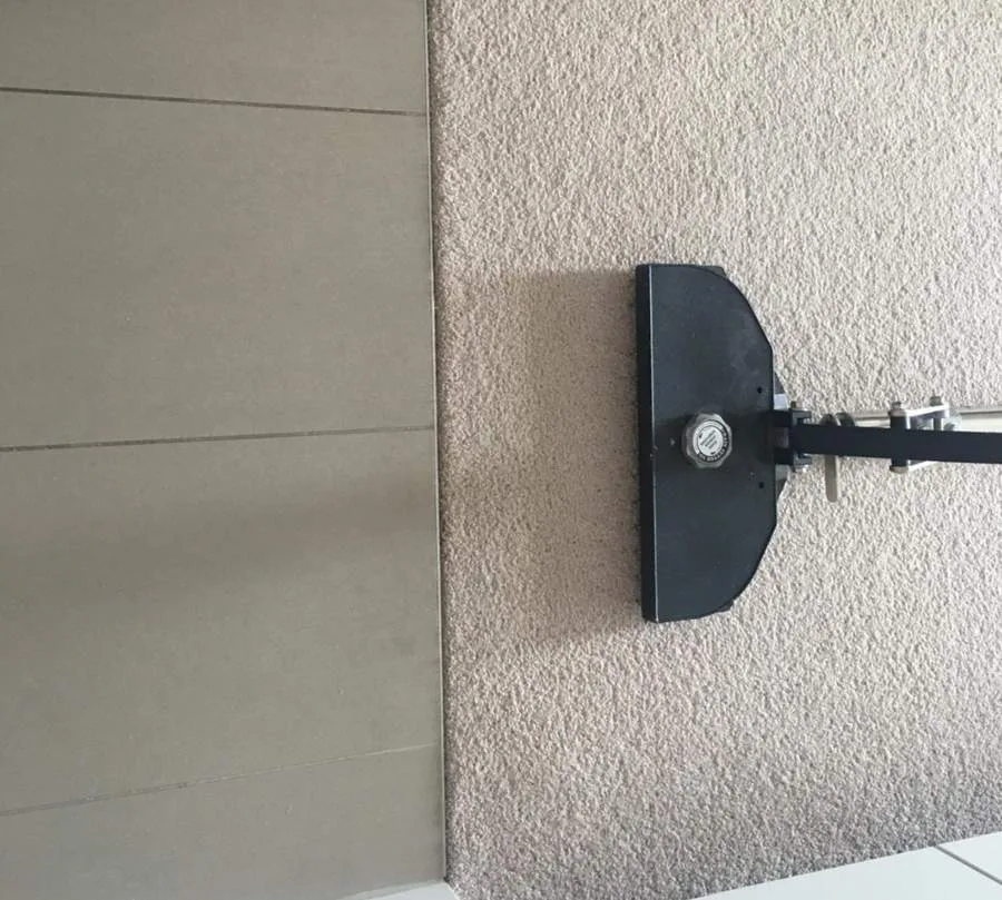 Carpet pull repair